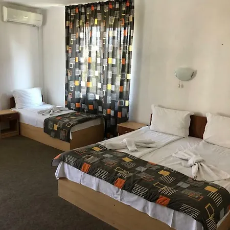 милев 4* Kiten (Burgas)