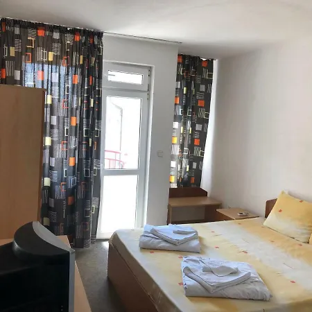 милев Guest house 3*