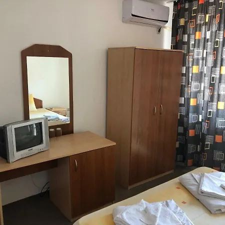 милев Casa de hóspedes